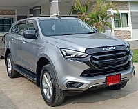 ISUZU MU X